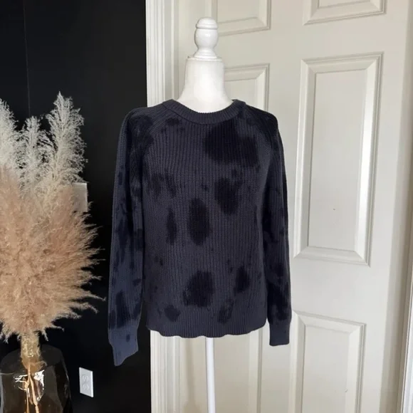 RAILS VENUS in IRON BLACK TIE DYE Sweater Size Medium in cotton/cashmere - Picture 8 of 12